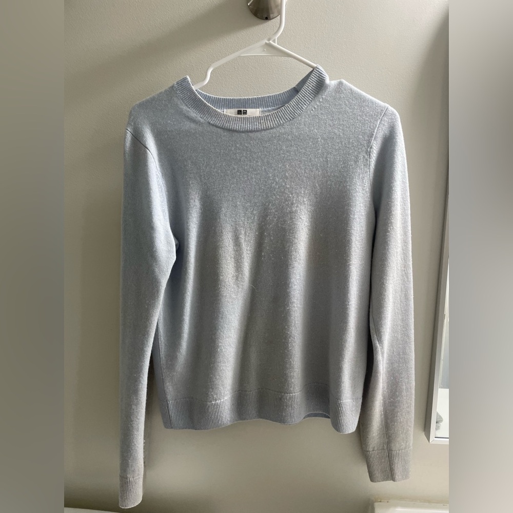 Uniqlo Cashmere Sweater
